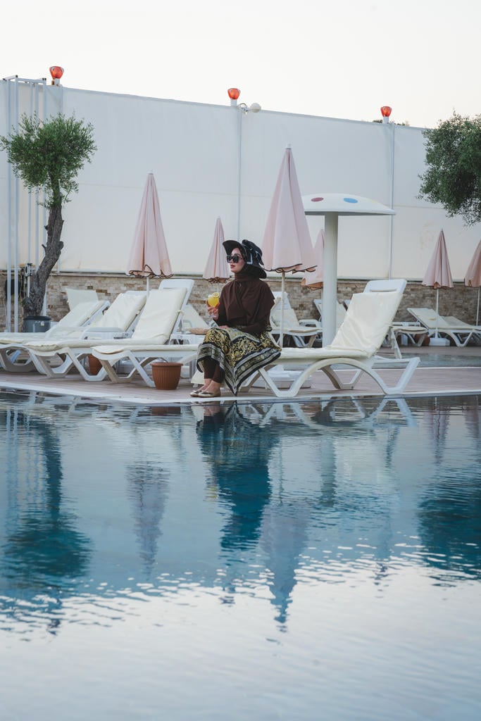 Otel